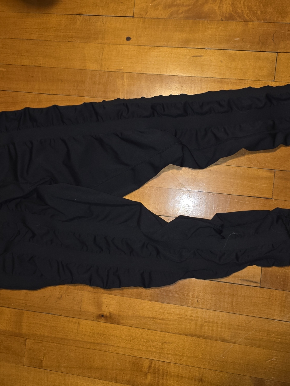 SKINNIFY Black Resistance Leggings